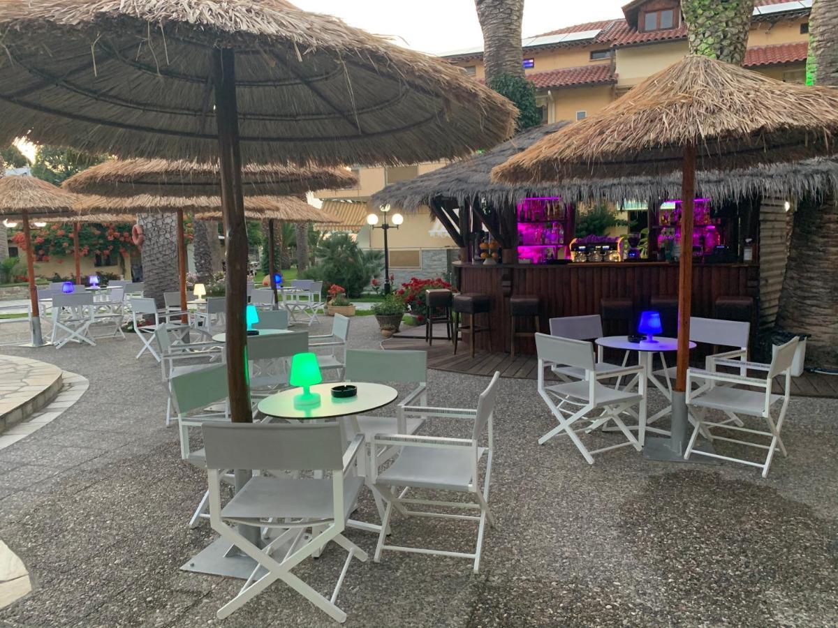 Vergos Hotel Vourvourou Eksteriør bilde