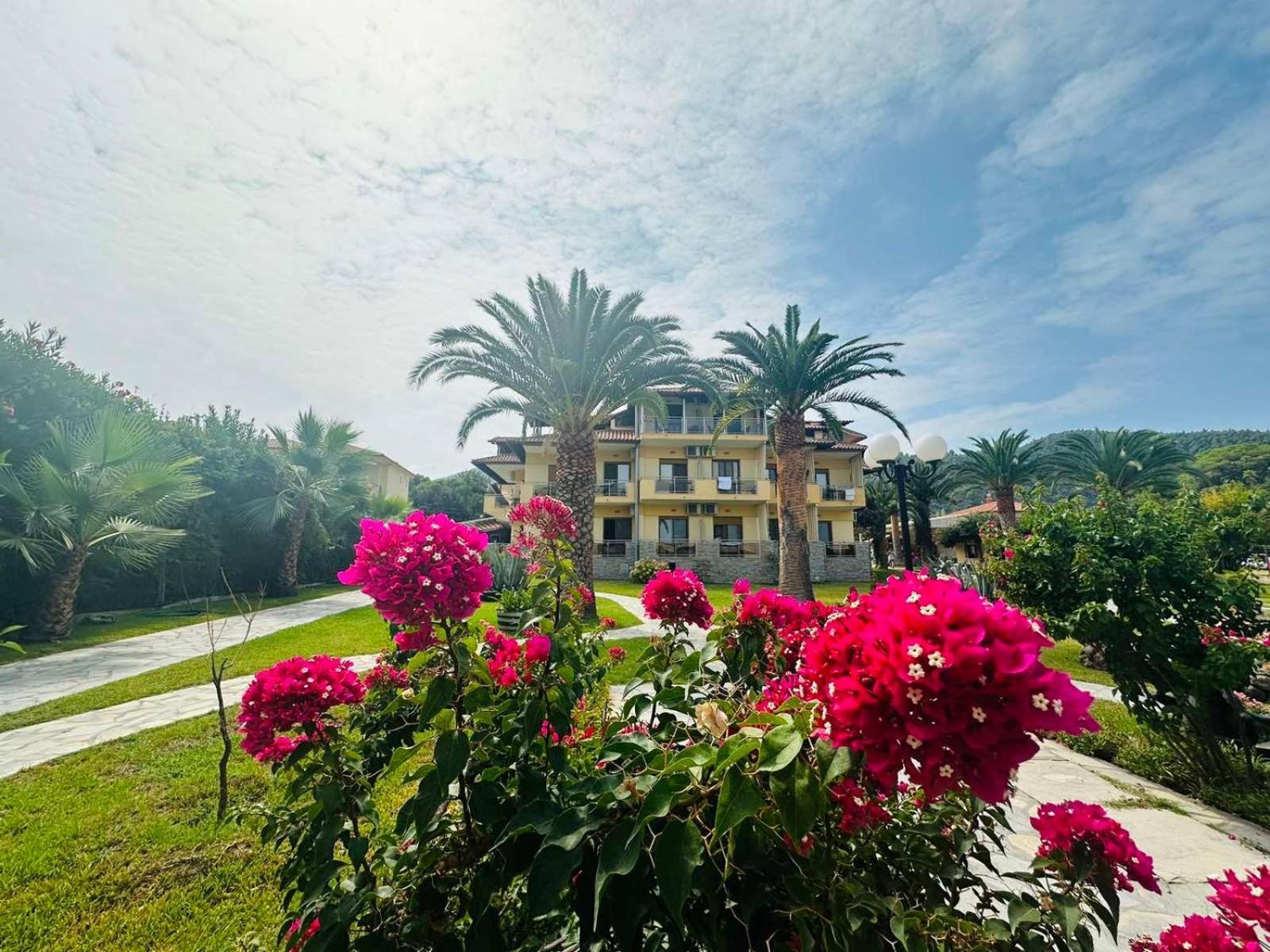 Vergos Hotel Vourvourou Eksteriør bilde