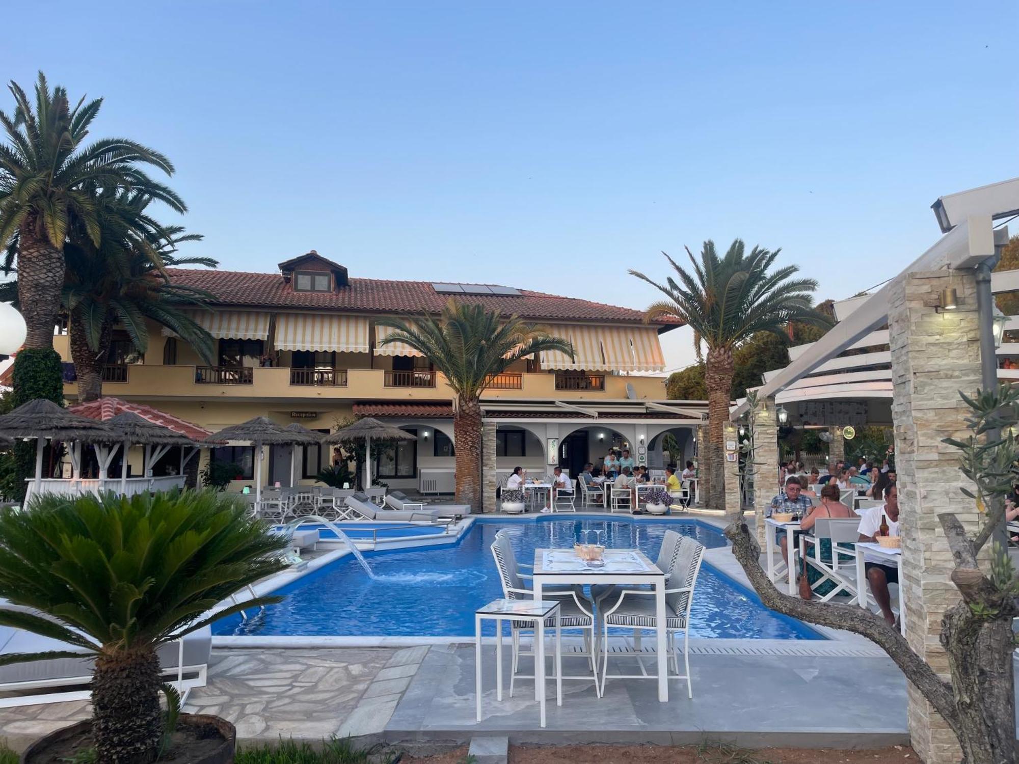 Vergos Hotel Vourvourou Eksteriør bilde